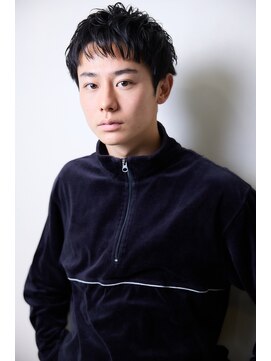 アクティブショート　前髪下ろしショート　ピンパーマ