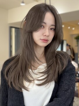 美髪ハッシュカット/顔まわりレイヤー/くびれミディアムレイヤー