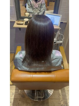 フラミューム 上野(flammeum) ストレートヘア