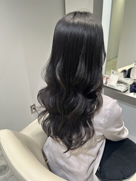 オン(ON) 巻き仕上げで軽やかに