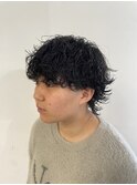 刈り上げセンターパート/波巻きツイストスパイラル/伊勢崎