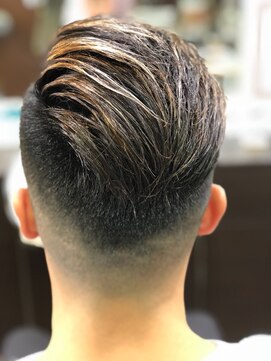 ヘアー クリエイト 縁(Hair Create en) フェードカット 外国人風