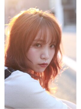 ソア(soa) ゆるふわで透けるセミロング