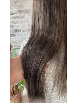 シャルム(Charm) プラチナグレイ