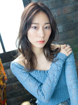 美容室クローバー 新小岩店(clover) センター分け軽ロング【新小岩】