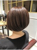 ショートボブ