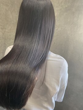 ワンデイ 表参道(oneday) 20代30代40代髪質改善トリートメント艶感ストレート透明感