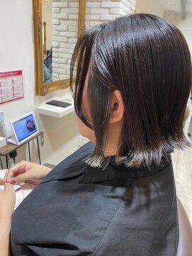 アルーシェ 錦糸町店(Alushe) 淡めオリーブイヤリングカラー