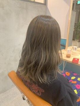 ミユル(MIYURU) グレイベージュ