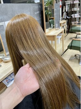オプスヘアー 西新店(OPS HAIR)の写真/丁寧なカウンセリングでクセや広がりを解消し、自然な柔らかストレートに♪毛先までまとまる艶髪へ。
