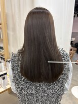 アマーク(a mark)&nbsp;【小川結女花】ブリーチなしオリーブベージュ＋水素カラー♪