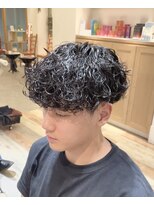 プリストオオサカ(PRIST OSAKA)&nbsp;波巻きスパイラルパーマ