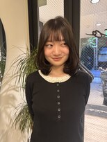 ユニコ(unico)&nbsp;ミディアムレイヤー/内巻きスタイル