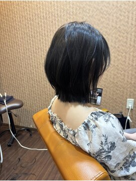 ヘアールーム プリズム(Hair room Prism) ウィッグカット