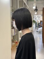 リンダ(LYNDA)&nbsp;乾かすだけでまとまる艶ボブ