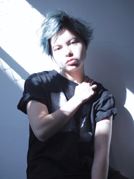 ココ 原宿(KOKO) #黒髪#小顔#クラゲヘアー#オリーブグレー#ココアベージュ