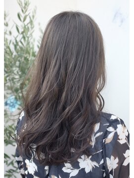 モカ ヘアーデザイン(moca HAIR DESIGN) アディクシーカラーのアッシュグレイ