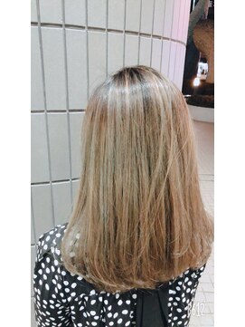 アフ(ahu) アッシュ