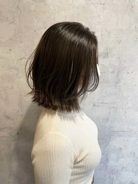 リュミエ ドゥ マッシュ(Lumier de mashu) 外ハネ透け感グレージュ