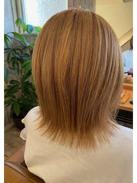 ヘアサロン ワンワールド(Hair Salon One World) ハイトーンが可愛いくびれボブ
