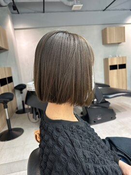 ルネ 北千住(Renee) オリーブベージュ_ミニボブ_オリーブグレージュ