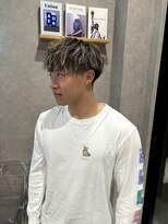 ムード カナザワ(mood kanazawa)&nbsp;ハイライト　刈り上げ束感マッシュ/アッシュブラック