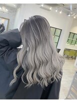 ピヨン 心斎橋(piLLon)&nbsp;バレイヤージュ☆ホワイトグレージュ