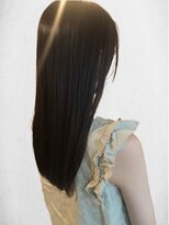 ヘアーデザインハル(hair desigin hal) ツヤ感溢れるストレートヘア