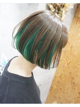 ヘアテリア リュウ 大塚(hair teria ryu) ミニボブ/インナーカラーグリーン