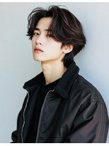 カジュアル　ミディアム　韓国　センターパート