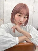 ピンクベージュ美髪外ハネボブイメージチェンジワイドバング