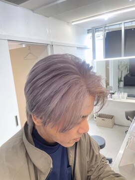 メンズサロン キング 梅田店(Men’s salon K!ng) ホワイトメッシュ/ツイスト/ツイスパ/パーマ/メンズ/眉毛