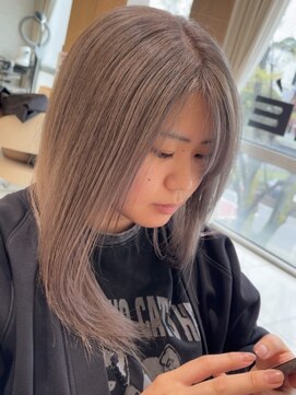 ルプル バイ フェイス 磯子(L'pul by face) ハイトーングレージュカラー