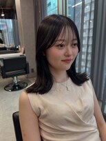 ジュエム(jouerm)&nbsp;くびれヘアダークトーンミディアムヘア