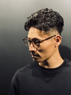 銀座 シノ 灯(shino HANARE) フェードバックパーマ