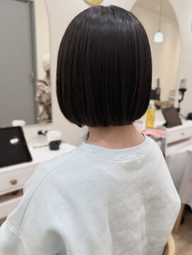 セイドット リー(Say. Ree) say.ショートボブひし形ショートミルクティーベージュ暗めカラー