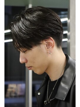 にもう センターパート/ツーブロック/アクティブショート