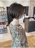 大人小顔くびれショート×白髪ぼかし伊
