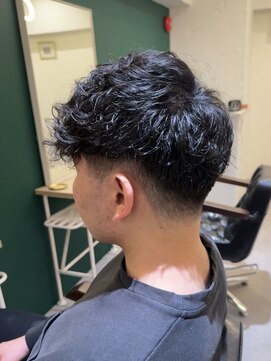 トルクアンドデイジー 武蔵小杉(Torque&Daisy) MEN’S HAIR/波巻きツイストスパイラル/リバースセンターパート