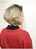 ベージュグラデーションカラー
