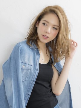 ロッコ(ROCCO) とろみカールで仕上げた旬のレイヤーミディ　[八王子]ROCCO