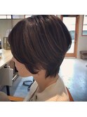 30代40代◎大人女子の小顔ショート