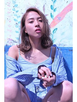 レーヴ リゾート 池袋(Reve resort) 小顔 ことりベージュ ウォーターフォール