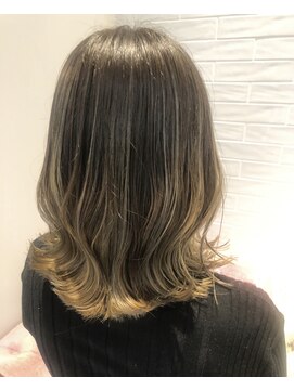 エレナ(elena) バレイヤージュ