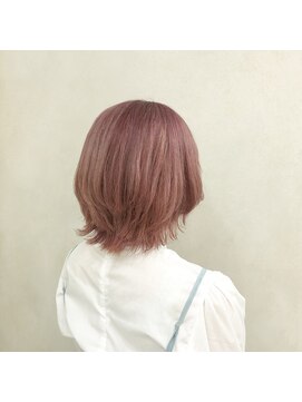 イル(iLu.) ピンクベージュ×ウルフ