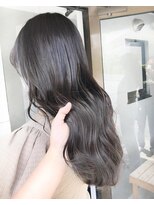 ネイヴィル(navile)&nbsp;透明感ダークグレー