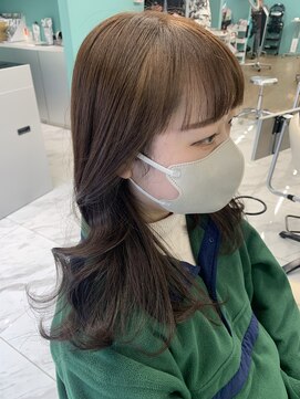 リーホリエ(Lee Horie) 【mio】黒髪からブリーチなしで！シアーベージュ♪