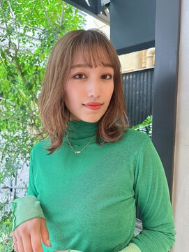 ルービック 梅田茶屋町(Rubik) 切りっぱなしボブ/ベージュカラー/大人ガーリー