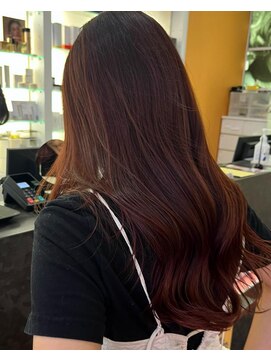 アッシュ 名駅(ASCH) カシスカラー