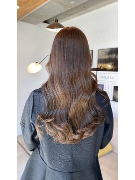 ラヴィズム 名駅店(LUVISM) ベージュ 名駅 ダブルカラー 名古屋